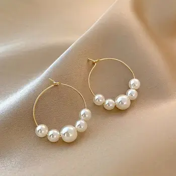 2023 Нова модна тенденция Уникален дизайн Елегантни изящни леки луксозни перлени обеци за жени Бижута Сватбено парти Премиум подаръци